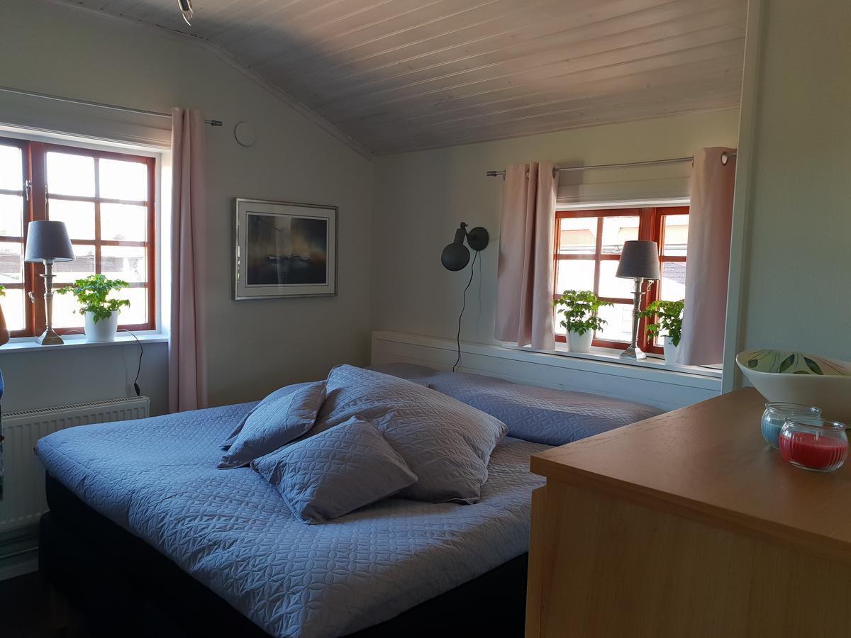 Aaengens Bed O Breakfast Acomodação com café da manhã Söderköping Exterior foto