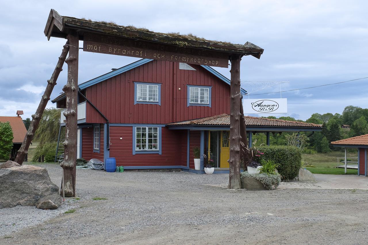Aaengens Bed O Breakfast Acomodação com café da manhã Söderköping Exterior foto
