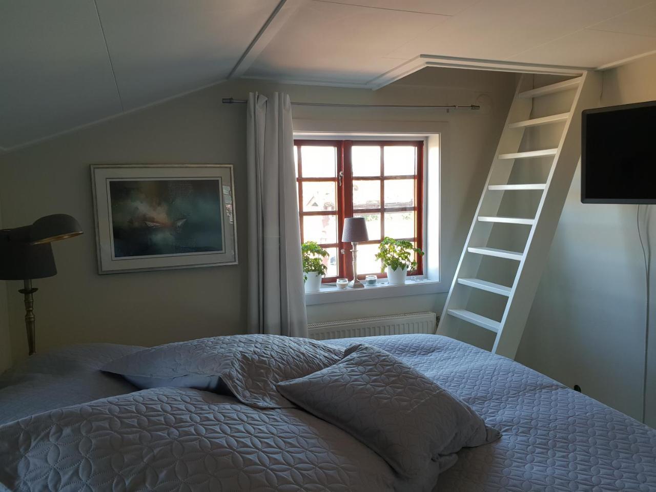 Aaengens Bed O Breakfast Acomodação com café da manhã Söderköping Exterior foto